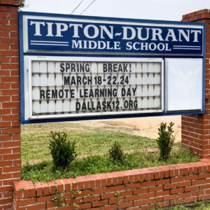 Road sign for Tipton-Durant Middle School.